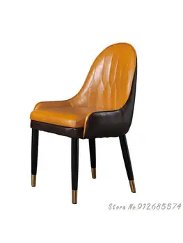 Луксозен стол за хранене в Скандинавски стил, Лесен постмодернистский Стол за почивка в ресторант от висок клас, Начало на окото от масивна дървесина, Червени посочете с кожена облегалка